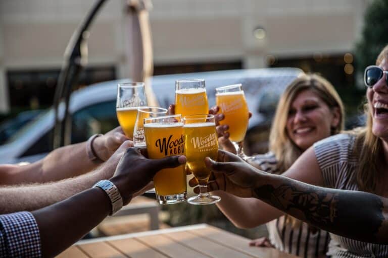 327343369 710302094039654 481104661355207661 n 768x512